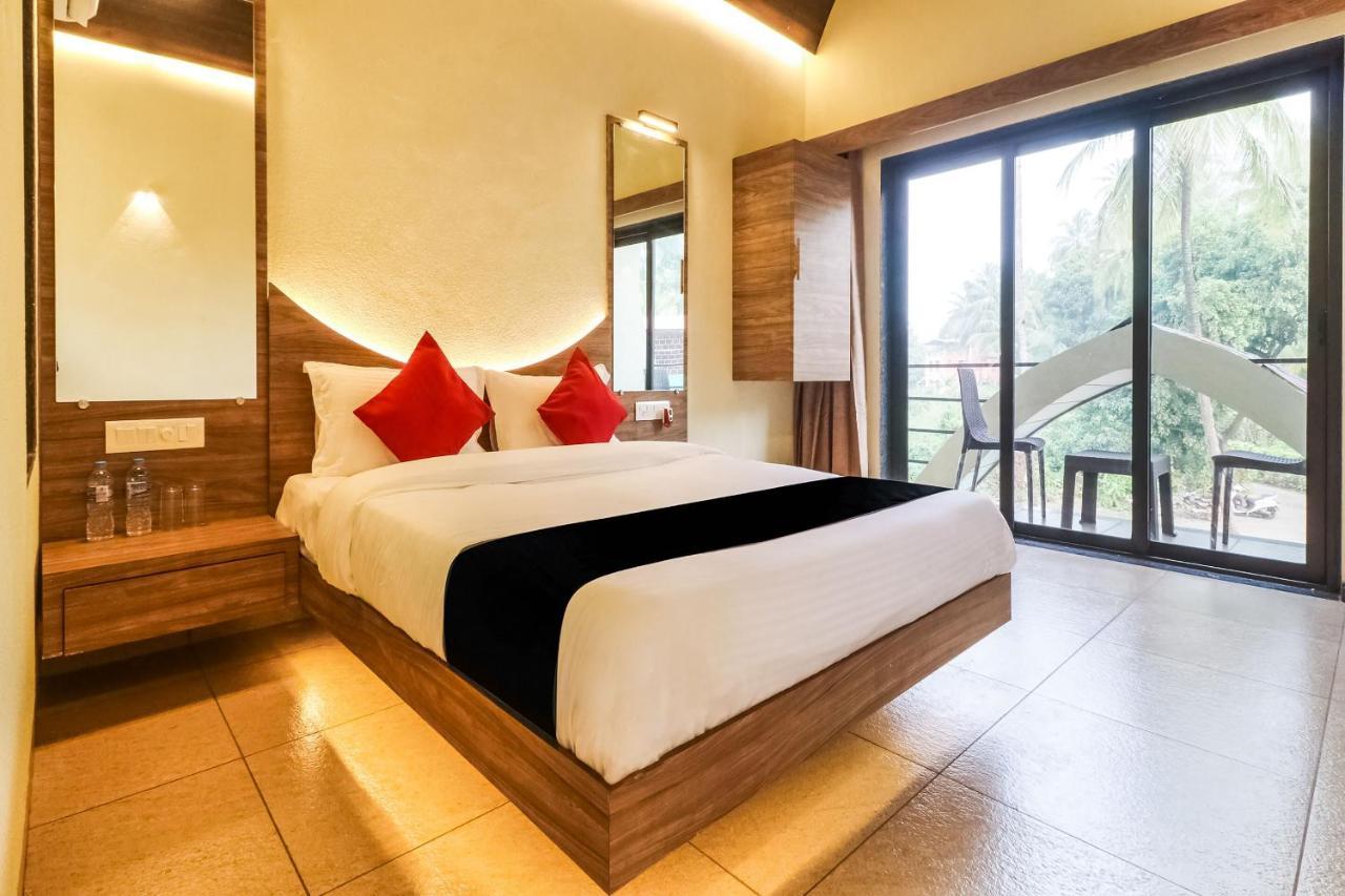 Collection O 47512 Eleven Petals Resort อลีบาก ภายนอก รูปภาพ